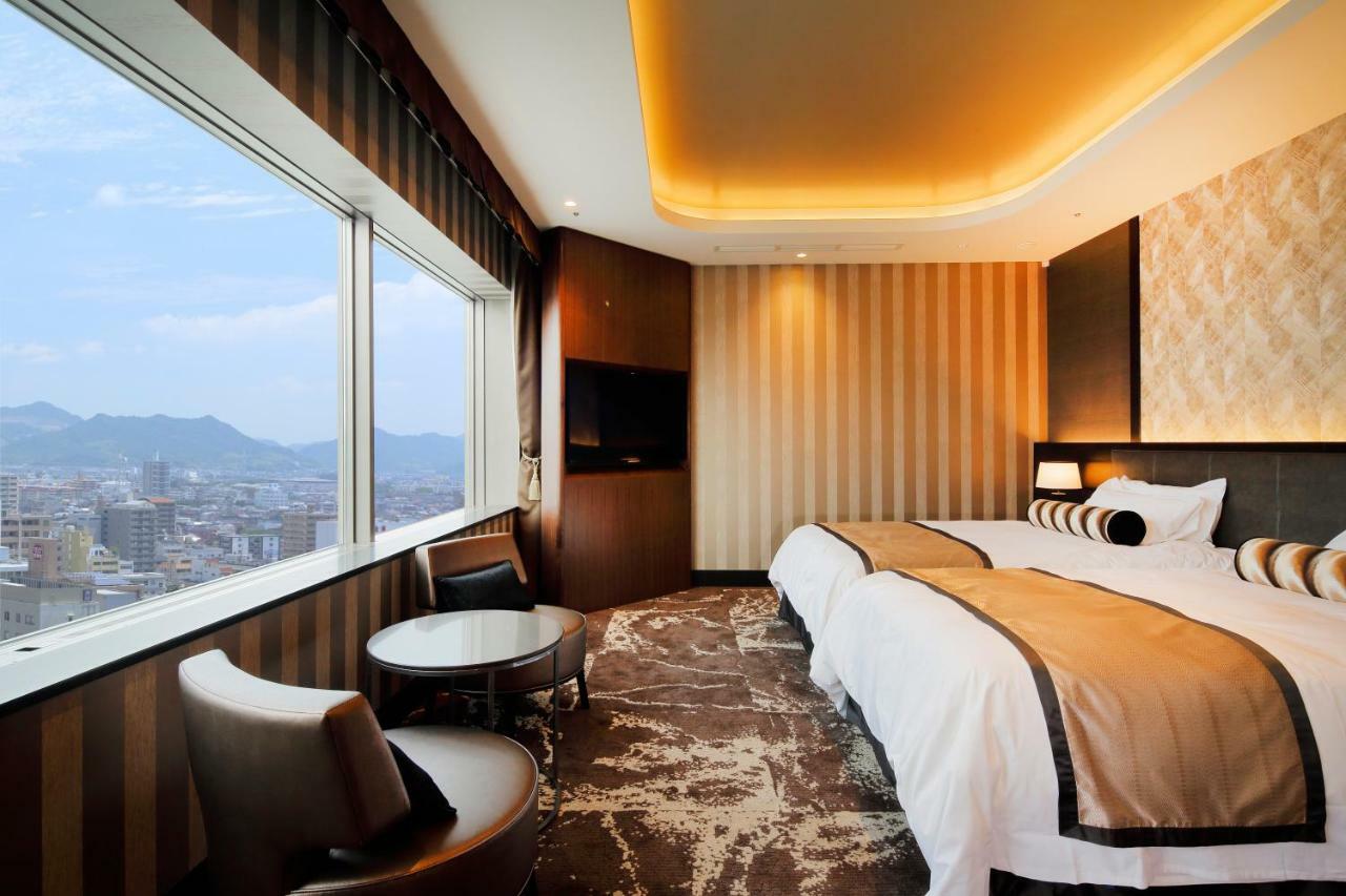 Hotel Monterey Himeji Dış mekan fotoğraf